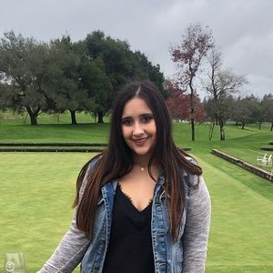 Meet your Posher, Rachel